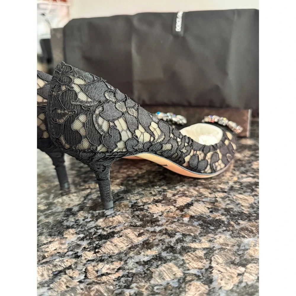 Dolce & Gabbana Bellucci Black Lace Crystal‎ Embellished Pointed  Pump 35.5 5.5